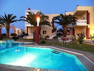 Palladion Hotel Paralia Kourna ภายนอก รูปภาพ